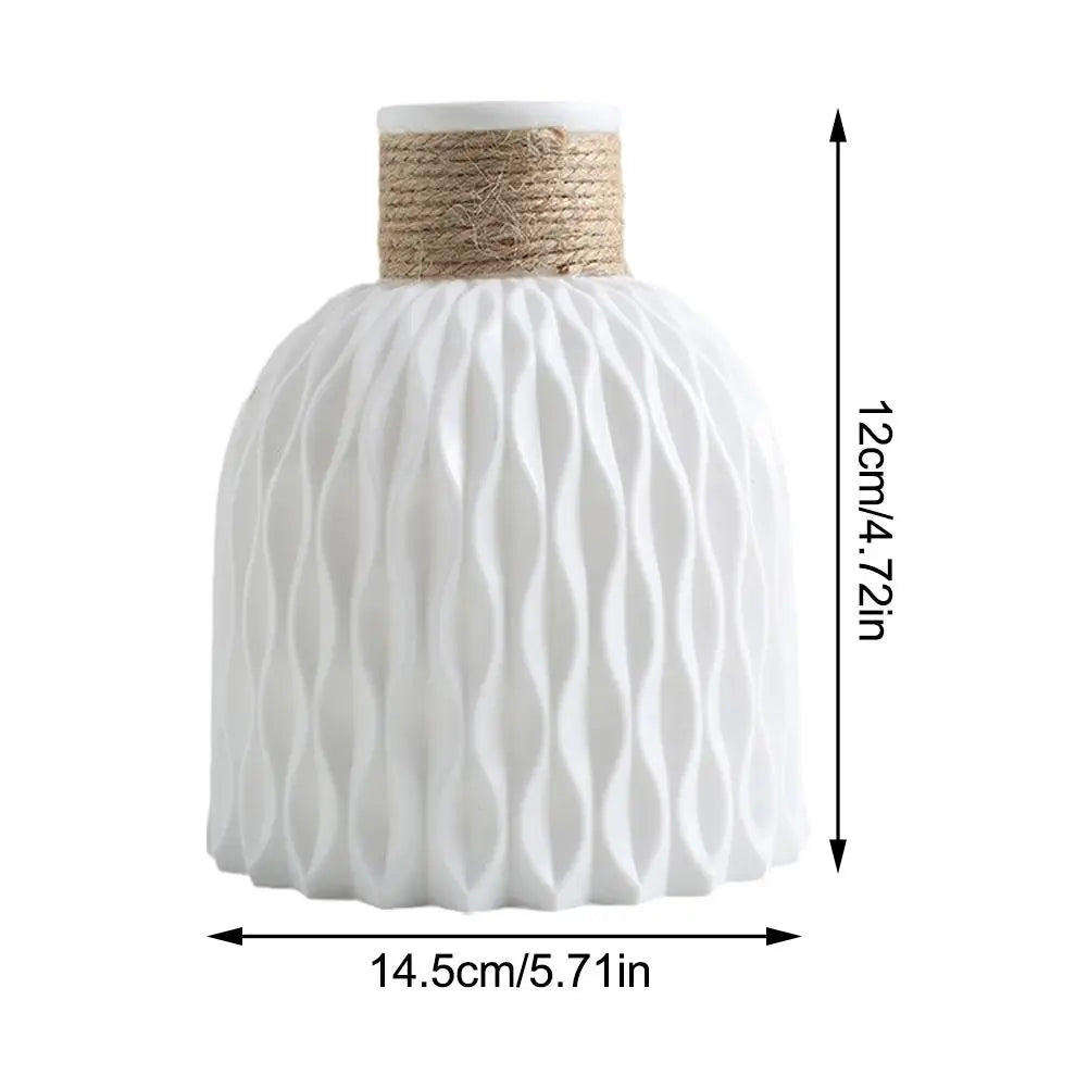 WeaveVase: Rope-Textured Plastic Flower Vase