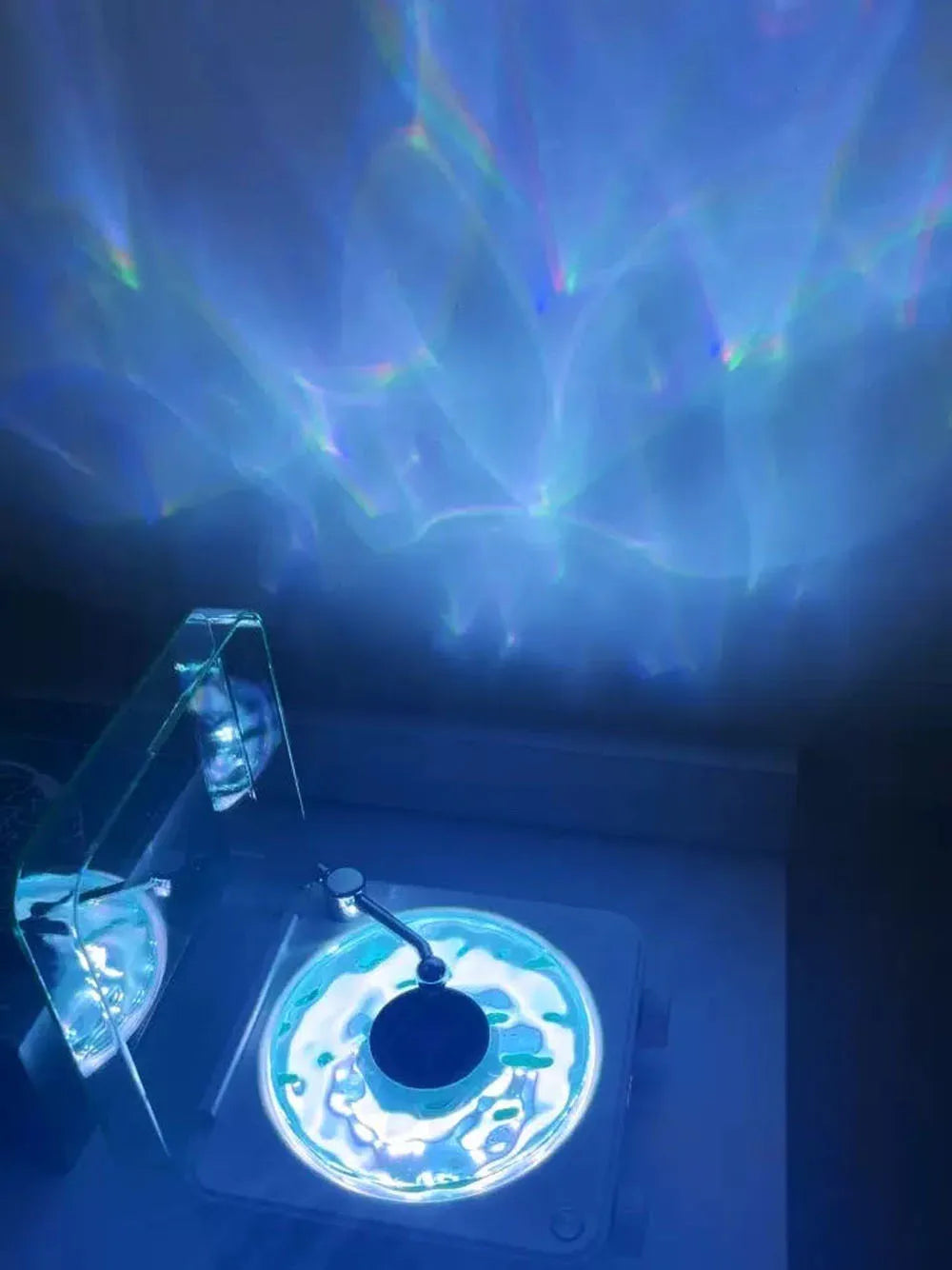 Mini Retro White Noise Bluetooth Speaker